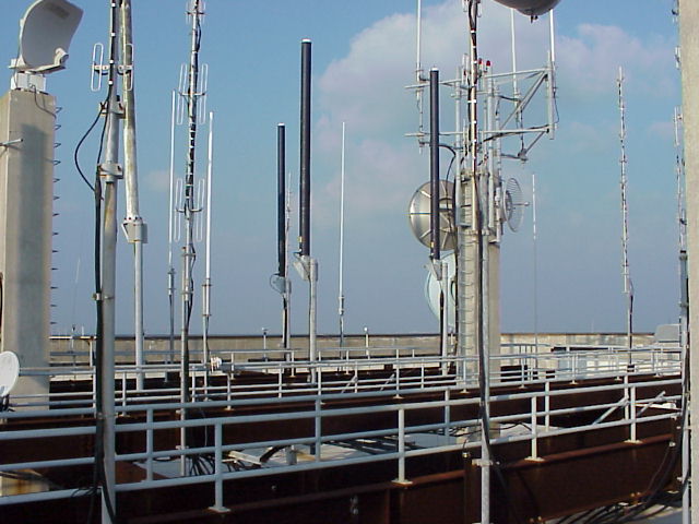 Mvc-425f.jpg (65067 bytes)